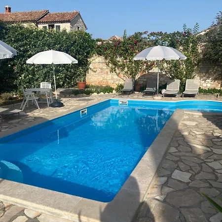Bed & Breakfast Domos Selene Casa Luna